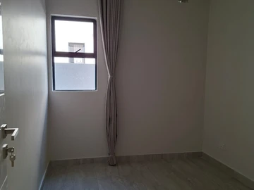 3 Bedroom Garden Flat