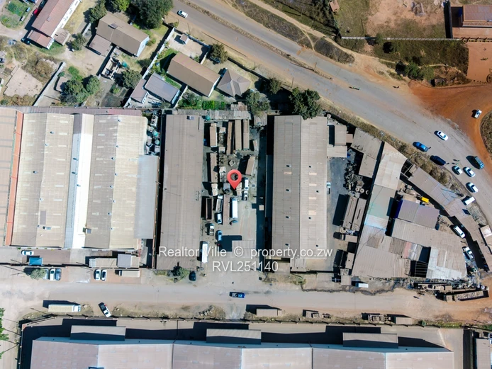 Ardbennie Industrial Yard: 1450m² Factory on 3200m² 