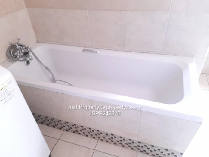 Bluff Hill, Harare West — 3 Bed Townhouse Complex, En-Suite