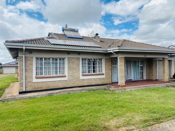 18 Unit Townhouse Complex