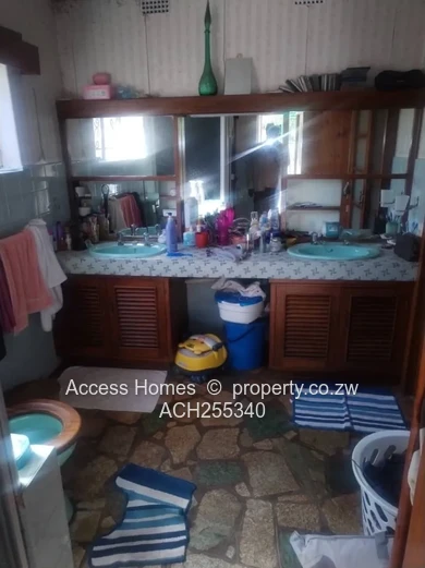 Hatfield House for sale 