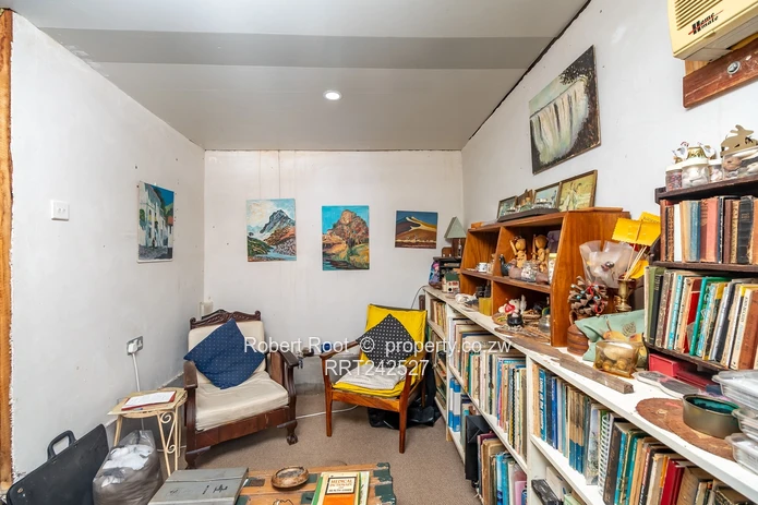 Kariba Home For Sale – Baobab Ridge Extension