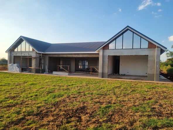 5 Bedroom House