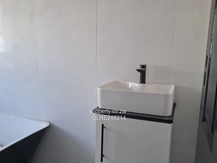 Modern 4-Bed Home with Borehole in Hatfield, Harare South
