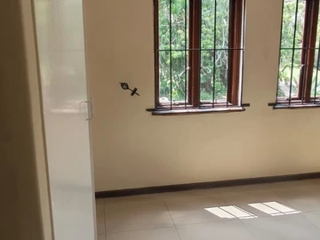 3 Bedroom Garden Flat