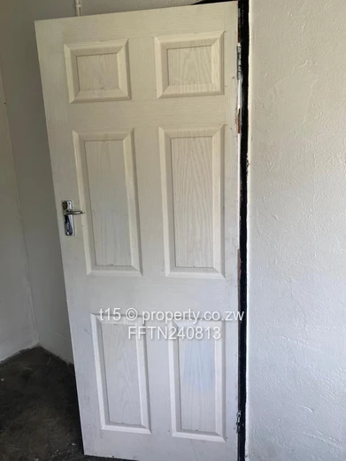 A cozy cottage for a single person is on the block in mayerick park