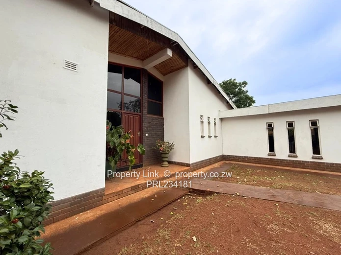 Spacious Family Home On 1-Acre Corner Stand (Sole Mandate)