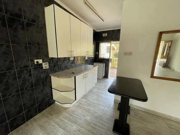 2 Bedroom Garden Flat