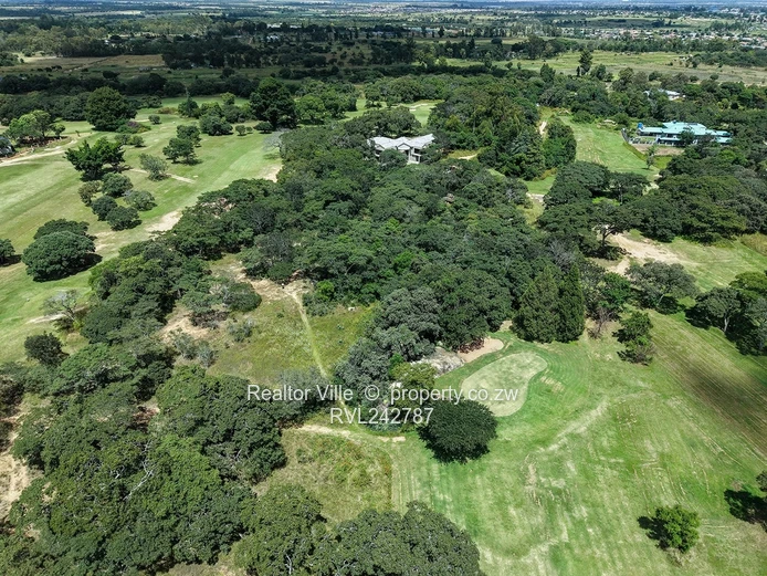 2383 m² Ruwa Country club