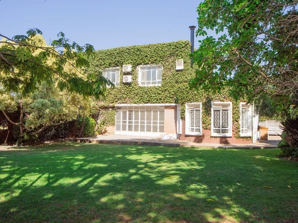 Newly Renovated House In Avondale 