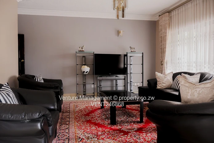 Luxury Executive Residence In Folyjon!