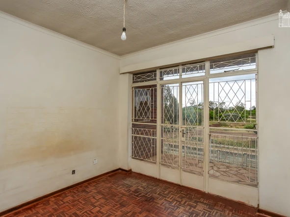 3 Bedroom Flat & Apartment
