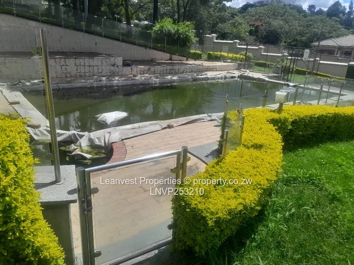 Umwinsidale double-storey for sale