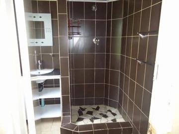 3 Bedroom Garden Flat