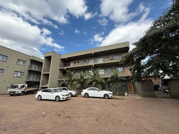 2 Bedroom Garden Flat