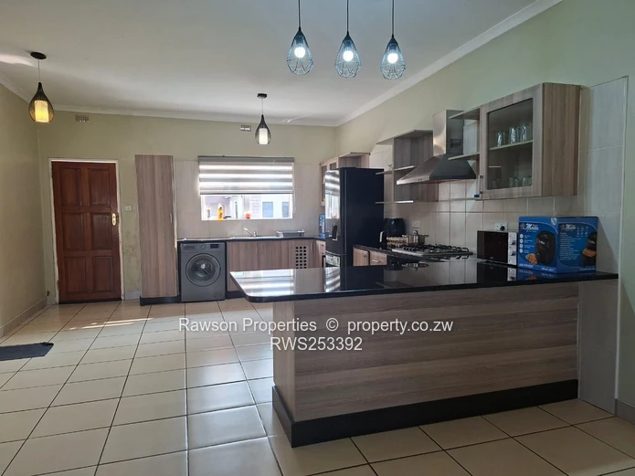 Avondale West Townhouse For Sale