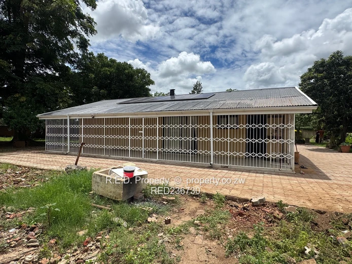 A Home Full of Potential In Famona!