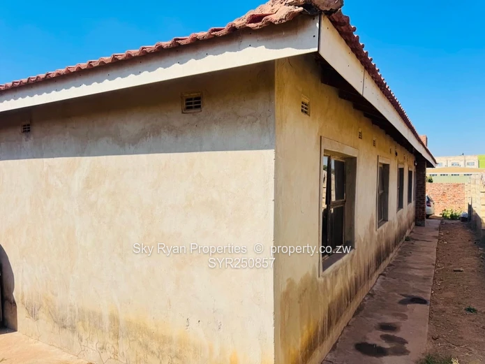 Glaudina House For Sale 