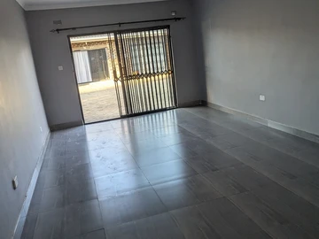 3 Bedroom Garden Flat