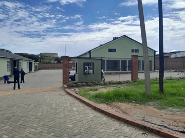 Prime Retail Space in Marondera with Borehole Access