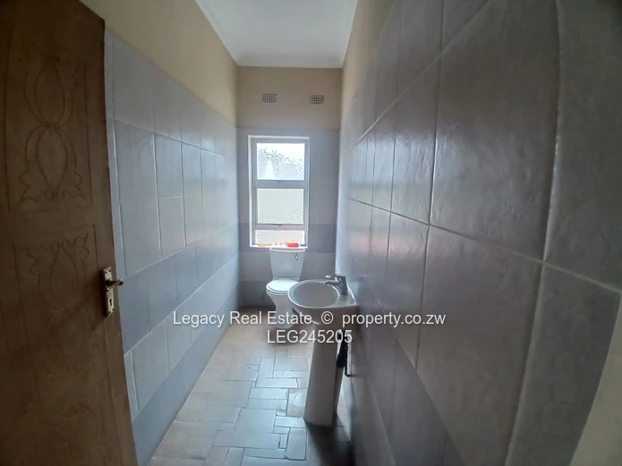 Executive Double Storey House To Let In Pomona, Harare North