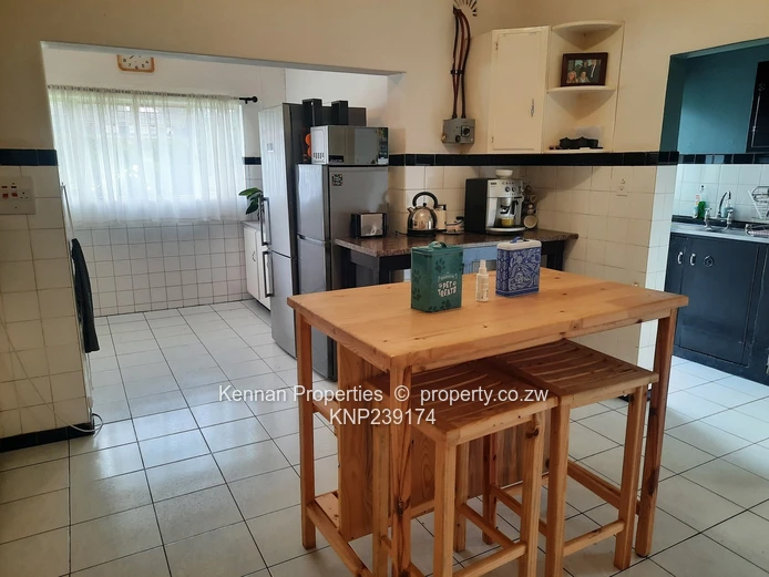 Neat  3 Bedroomed Home Close to Hellenic Schools