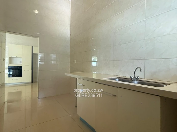 Greystone Park - Spacious 3-Bedroom House For Rent! 