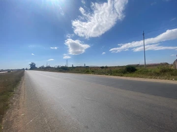 Commercial & Industrial Land