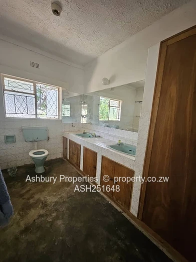 Solid Spacious House in the Old Leafy Winston Surburb of Marondera (Sole Mandate)