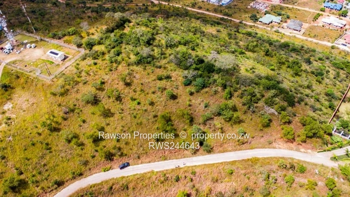 Clipsham 16,000 m² Hilltop Commercial/Residential Site