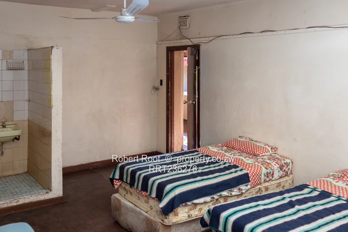 Berkeley Place Backpackers | Bulawayo Cbd (Sole Mandate)