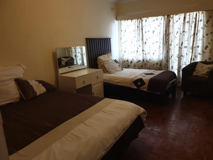 Helensvale furnished cottage to rent  (Sole Mandate)