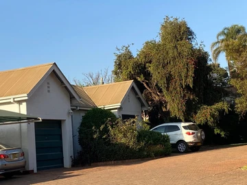 Townhouse to rent