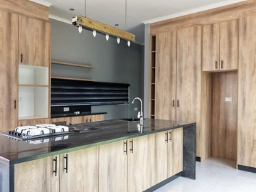 3 Bedroom Garden Flat