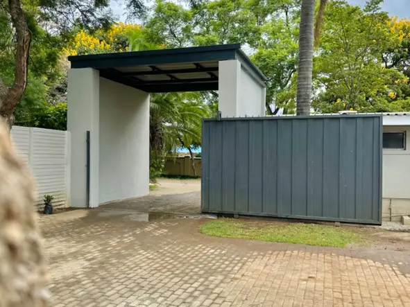 Spacious and modern 3-bedroom garden flat for rent