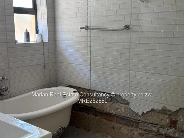 Hillside, 4 Bedroom House FOR SALE