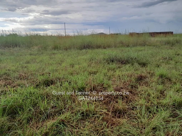 2200m² Stand up for grabs in Darwendale View, Norton.