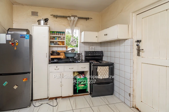 A True Gem! (Sole Mandate)