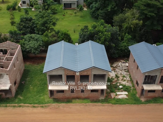 Helensvale Townhouses for sale 