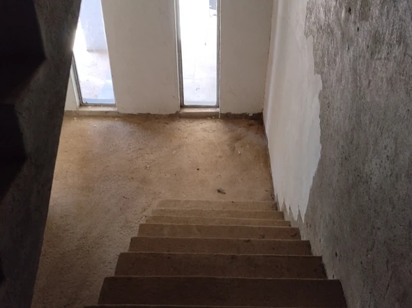 3 Bedroom Flat & Apartment