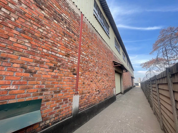 Warehouse & Factory