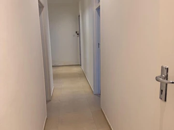 3 Bedroom Flat & Apartment