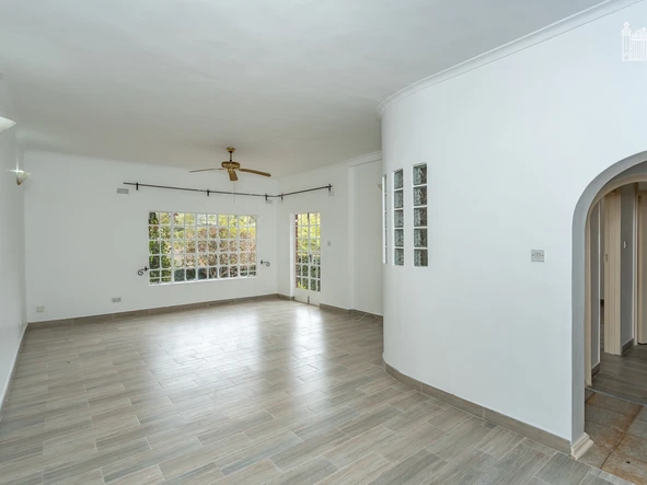 3 Bedroom Garden Flat