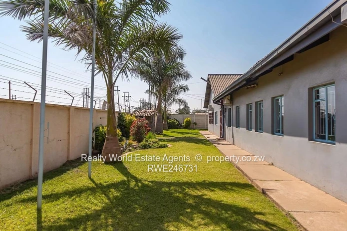 Willowvale Industrial Prooperty For Sale