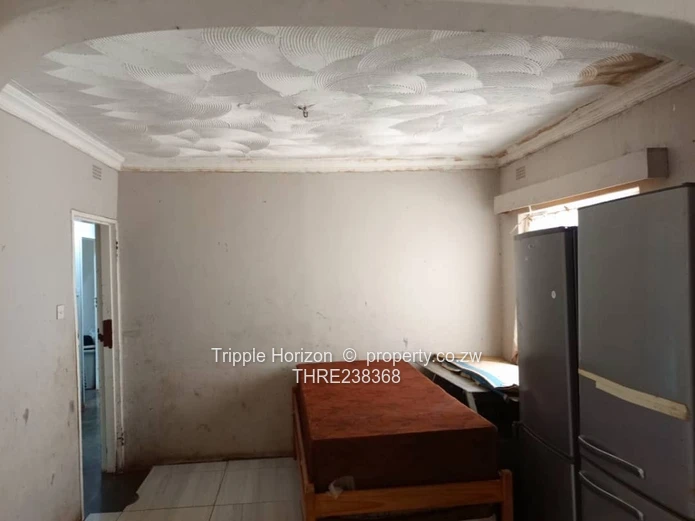 Great Potential! Close to CBD