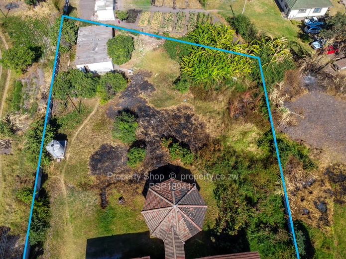 8-Bedroom Family Home for Sale in Hatfield, Harare with Borehole, 3617m²