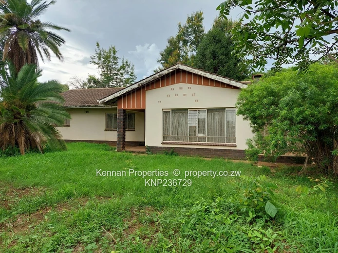 5 bedroomed Fixer Upper in Kadoma