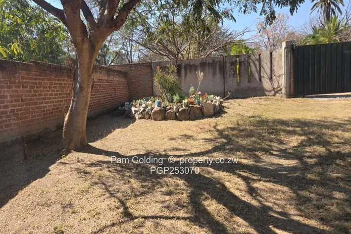 Incomplete 4-Bedroom House On An Acre