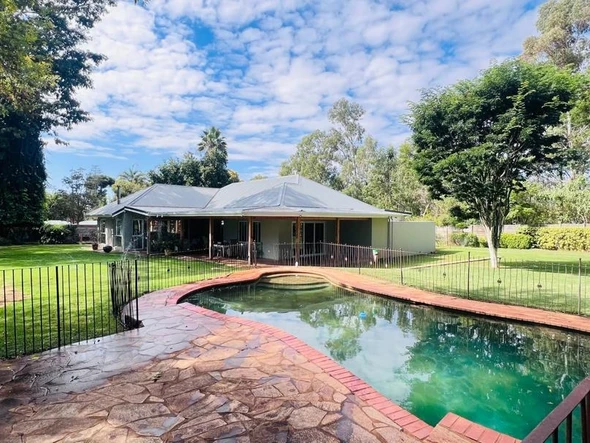 4 Bedroom House