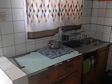 2 Bedroom Flat & Apartment